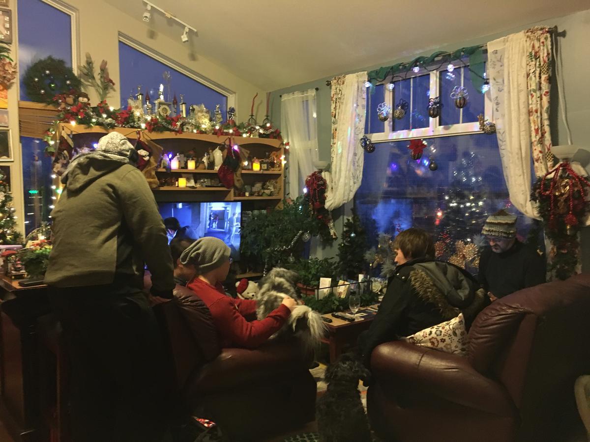 Mabuhay Lakeside Manor Bed & Breakfast Yellowknife Dış mekan fotoğraf